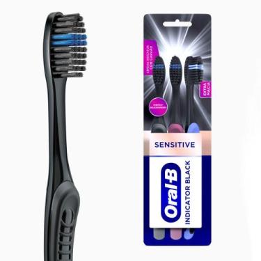 Imagem de Escova Dental Oral-B Indicador Black Sensitive Extra Macia Com 3 Unida