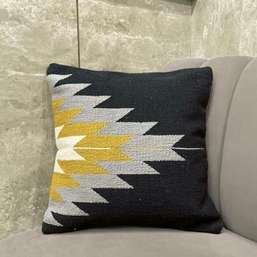 Imagem de Capa de almofada Boho Kilim 18 x 18 pacote com 1 – Capa de almofada tribal asteca feita à mão 100% algodão para sofá, sofá e cama – Manta decorativa com zíper oculto