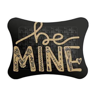 Imagem de Be Mine – Moldura de quebra-cabeça de escrita à mão com citação dourada