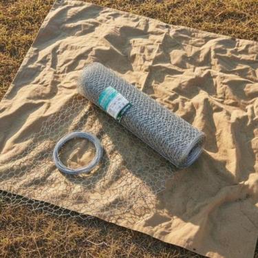 Imagem de Tela Mangueirão Galvanizada Fio 18 Malha 3 1,80x50m Brinde Rolo Arame 