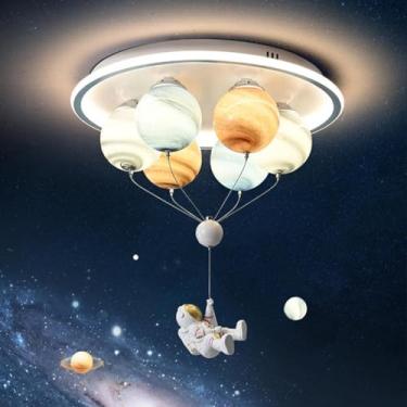 Imagem de Luminária de teto LED em formato de astronauta de desenho animado, luminária de teto embutida, lustre criativo de vidro em formato de planeta, ideal para quarto infantil, restaurante, jardim