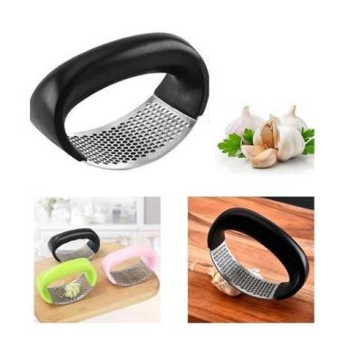 Imagem de Espremedor Amassador Triturador De Alho Inox Manual Preto - Amigold