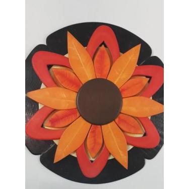 Imagem de Mandala mader - DIFFERENT