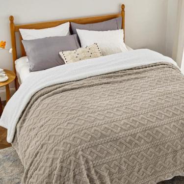 Imagem de Manta Sherpa Bedsure King Size Bege - Ideal para Inverno e Todas as Es