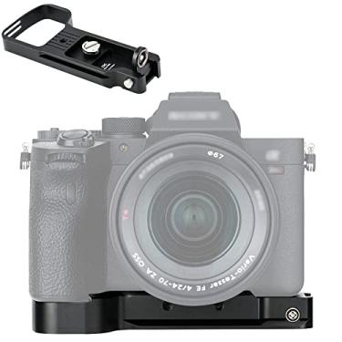 Imagem de JJC Extensão de metal para câmera Sony A7R V A7RV A7III A7II A7M3 A7M2 A7S3 A7SIII A7RIV A7R4 A7RIII A7R3 A7R2 A7SII A9 Placa de tripé de liberação rápida Arca Swiss
