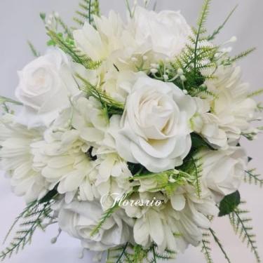 Imagem de Buquê de Noiva Artificial com Flores Coloridas para Casamento Civil ou Religioso(00525/Branco/Crisântemo/Verde)