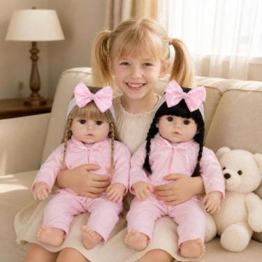 Imagem de Bebê Reborn Meninas Gêmeas Loira Morena Realista Pode Banho - Cegonha 