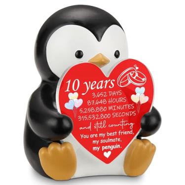 Imagem de Estatueta de pinguim de aniversário de 10 anos com placa de coração, presente romântico para namorada, namorado, marido, esposa, decoração de mesa para casais, lembrança sentimental para celebração do