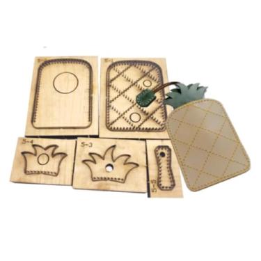 Imagem de YJIUYUANQ Bolsa de chave de abacaxi, molde de artesanato de couro, perfurador de madeira e cortador