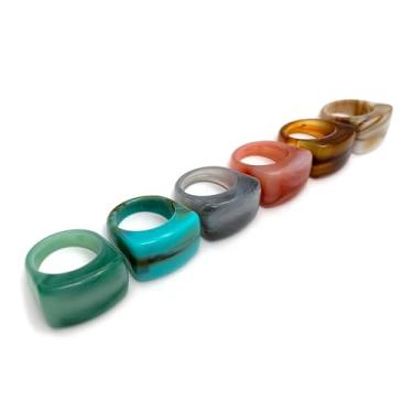 Imagem de Loqimu Pacote com 6 anéis de acrílico coloridos com padrão de mármore grosso, midi empilhável, anéis de resina estilo legal para mulheres adolescentes e meninas anéis retangulares cúpulas grossas