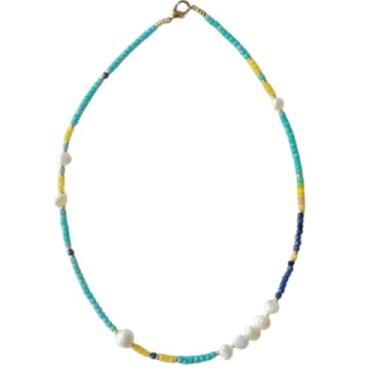 Imagem de Colar de contas coloridas com pérolas de água doce, contas de sementes de azul marinho amarelo turquesa, joia de praia boho para mulheres, banhado a ouro amarelo 18 K sobre aço inoxidável, resistente
