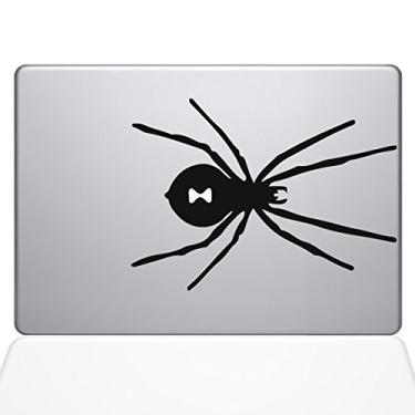 Imagem de The Decal Guru Adesivo de vinil para MacBook Black Widow Spider - MacBook Pro de 15 polegadas (2016 e mais recente) - Preto (1280-MAC-15X-BLA)