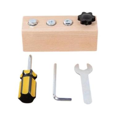 Imagem de Brinquedo De Desmontagem De Parafusos E Porcas De Madeira Para Criança