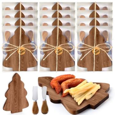 Imagem de Teenyyou 12 tábuas de corte de árvore de Natal, presente com facas de queijo, tábua de charcutaria de Natal a granel para cozinha, bandeja de servir pão de madeira, travessas para decoração de festas