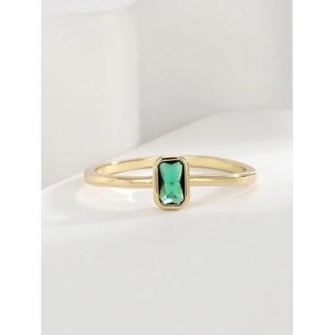 Imagem de Anel de zircônia cúbica quadrada verde com pingente de ouro moderno para mulheres versátil delicado elegante geométrico anel de aço inoxidável uso diário festa noivado casamento acessórios de joias