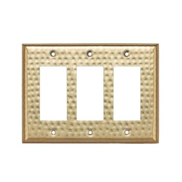 Imagem de Monarch Abode Placa decorativa de interruptor de parede martelada à mão tripla tampa de tomada de placa, 3 faixas, ouro escovado