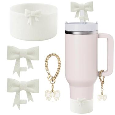 Imagem de Conjunto de acessórios de copo para Stanley, incluindo 1 capa de silicone para botas, 2 tampas de cobertura de canudo com laço de glitter fofo de 10 mm e 1 pingente de alça para Stanley (glitter