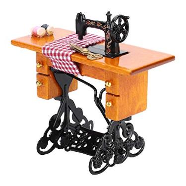 Imagem de Generic Máquina de Costura de Madeira Em Miniatura para Casa de Bonecas Brinquedo de Decoração Requintado para Casa de Bonecas 1/12, Com Tesoura e Linha, Essencial para Cena de Costura de de