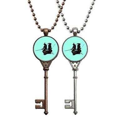 Imagem de OFFbb-USA Colar com pingente de cavaleiro espadachim japonês para decoração de casais