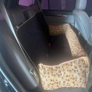 Imagem de Cama Pet e Capa Protetora 2 em 1 para Assento Traseiro Veicular – Modelo Gigante Toddy Estampado, Impermeável, Confortável e Durável (Marrom)