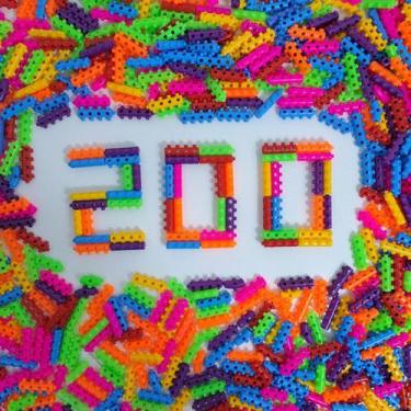 Imagem de Blocos de Montar Pinos Encantados 200 Pçs Brinquedo Infantil - Crie & 