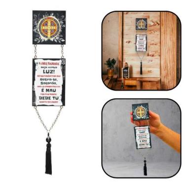 Imagem de Escapulário Adorno De Porta Medalha de São Bento com Oração - FORNECED