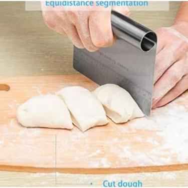 Imagem de Espátula para Massas com Régua, 15cm, Aço Inox, para Confeitaria, Alisador de Bolo