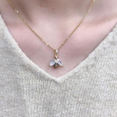 Imagem de Colar feminino com pingente de abelha com listras pretas de cristal banhado a ouro, moderno, berloques de abelha de mel, corrente de elos ajustáveis, joias de festa de aniversário de casamento, 45,7