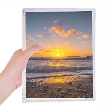 Imagem de Caderno com imagens da natureza, oceano, água, mar, praia, ciência, folhas soltas, diário recarregável, papelaria