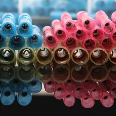 Imagem de 200 peças de conectores de extremidade termorretráteis à prova d'água Kit de terminais de crimpagem de cabo de emenda de fio elétrico AWG 22-10