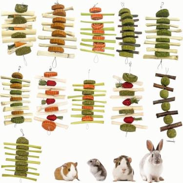 Imagem de Copfeu 11 peças de coelho natural hamster mastigando bolas de alfafa brinquedos doces de bambu, petiscos pendurados cuidados com os dentes brinquedos molares para animais de estimação pequenos