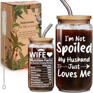 Imagem de Enanaimg Copo de vidro Wifey de 473 ml com tampas e canudos, presentes de Natal para esposa do marido, I Am Not Spoiled My Husband Just Loves Me, presente de aniversário de casamento, dia das mães