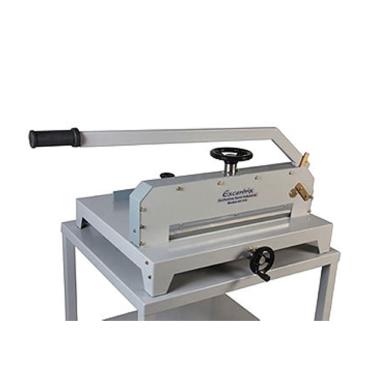 Imagem de Guilhotina de Facão Semi Industrial com Mesa Excentrix Standard 510 Até 300 Folhas 510mm Aço Reforçado