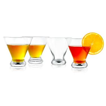 Imagem de NutriChef Copos de Martini transparentes de 238 g, 4 conjuntos de copos de coquetel elegantes soprados à mão para uísque, uísque, vinho, licor, gin e bebidas mistas, pode ser lavado na lava-louças