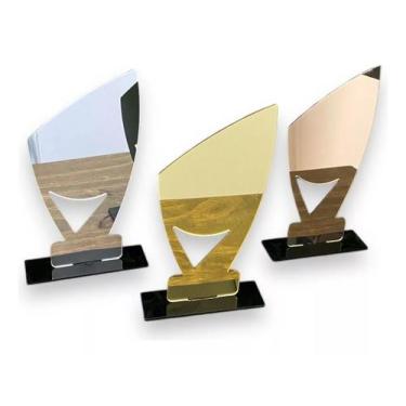 Imagem de Kit 3 Troféus Dourado, Prata E Bronze 21x11cm C/base Preta - CNC Soroc