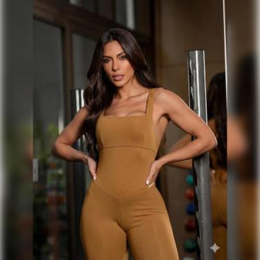 Imagem de Macacão Fitness Longo Malha Fria Alta Compressão Decote Quadrado Aberto Costas Alças Elásticas UV50+-Feminino