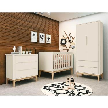 Imagem de Kit Quarto Infantil Theo Square Areia – Cômoda 3 Gavetas + Guarda-Roupa 2 Portas com Pés em Madeira Natural + Berço