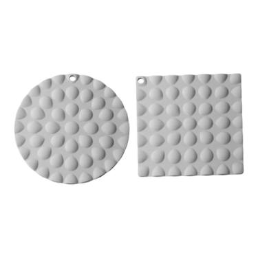 Imagem de YWJLQH Jogo americano de mesa de jantar, 2 peças, antiderrapante, fácil de limpar, suporte de silicone para panelas quentes, ideal para mesa de centro, Cinza