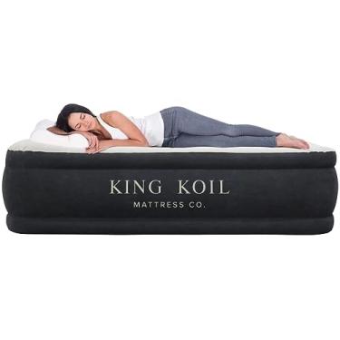 Imagem de King Koil Travesseiro de pelúcia de tamanho completo, colchão de ar inflável com bomba embutida bomba de alta velocidade para casa, acampamento, convidados, cama inflável de luxo dupla alta ajustável,