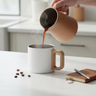 Imagem de Caneca Térmica Branca com Alça de Bambu - 400ml (Parede Dupla)