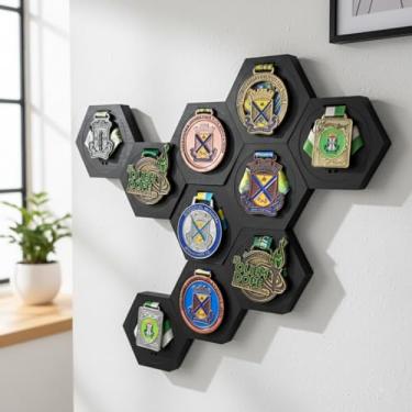 Imagem de Kit de 5 Porta Medalhas de MDF Hexagonal - Porta Medalhas Esportivo para Decoração de Parede (PRETO)