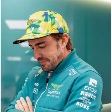 Imagem de Novo Boné Oficial Aston Martin Formula One Team - Fernando Alonso - Ed