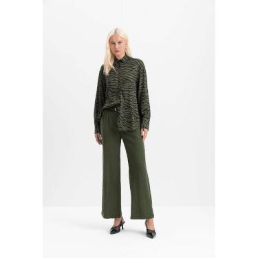 Imagem de Camisa feminina animal print essendi