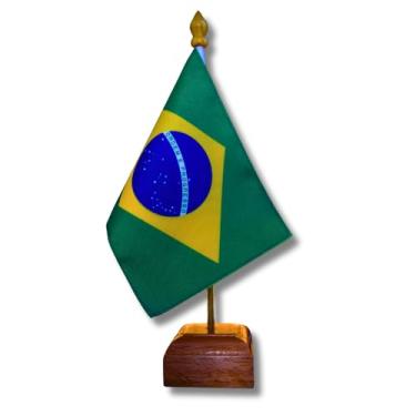 Imagem de Bandeira de Mesa Elegance Brasil, Decorativa, Dupla Face, Multicolorida, 19x30cm, Nacional, Mesa e Escritório, Madeira Natural e Oxford, Base Estável, Bandeira do Brasil