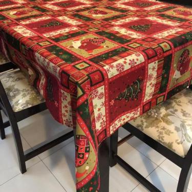 Imagem de Toalha de Mesa Quadrada Gorgurinho Natalino Vermelho - 1,50x1,50m - Su
