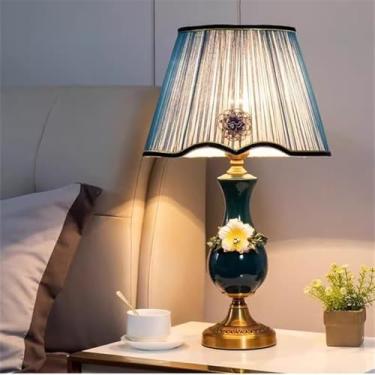 Imagem de Luminária de mesa contemporânea de luxo em cerâmica com LED, estilo retrô americano, perfeita para decoração de sala de estar, quarto, escritório, casa de campo ou hotel (Estilo 1)