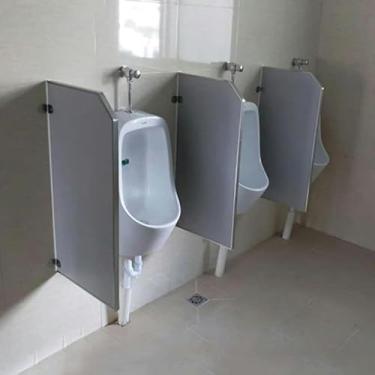 Imagem de Divisória de urinol de barra montada na parede, tela divisória de vaso sanitário público, tela de privacidade para mictório masculino, divisória de vaso sanitário montada na parede, usada em banheiros
