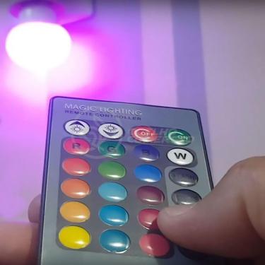 Imagem de Lâmpada Led 12W E27 Rgb Colorida Com Caixa De Som Bluetooth