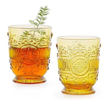 Imagem de Sungmor Conjunto de 2 copos vintage em relevo - copos de copo amarelo âmbar, copos decorativos de 293 ml para coquetéis, água ou suco - vidro estilo barroco antigo