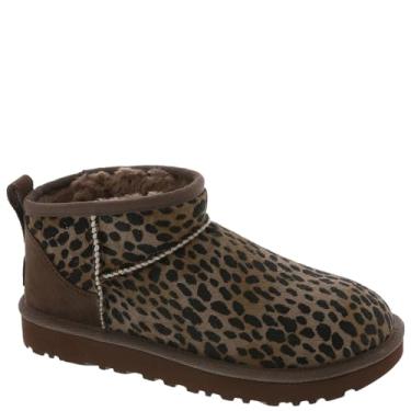 Imagem de UGG Bota feminina clássica ultra mini estilo Cáspio, Cedro Queimado, 37
